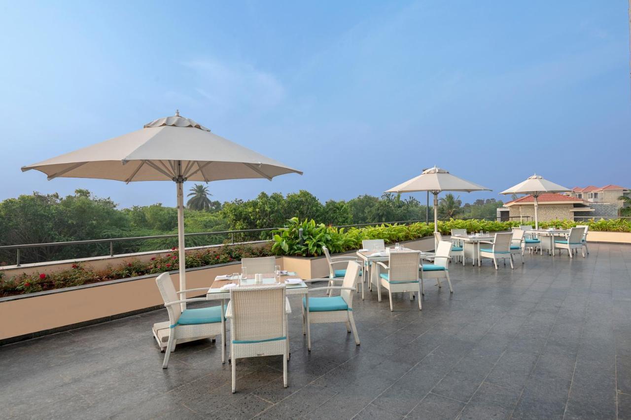 Radisson Blu Resort Visakhapatnam Bagian luar foto