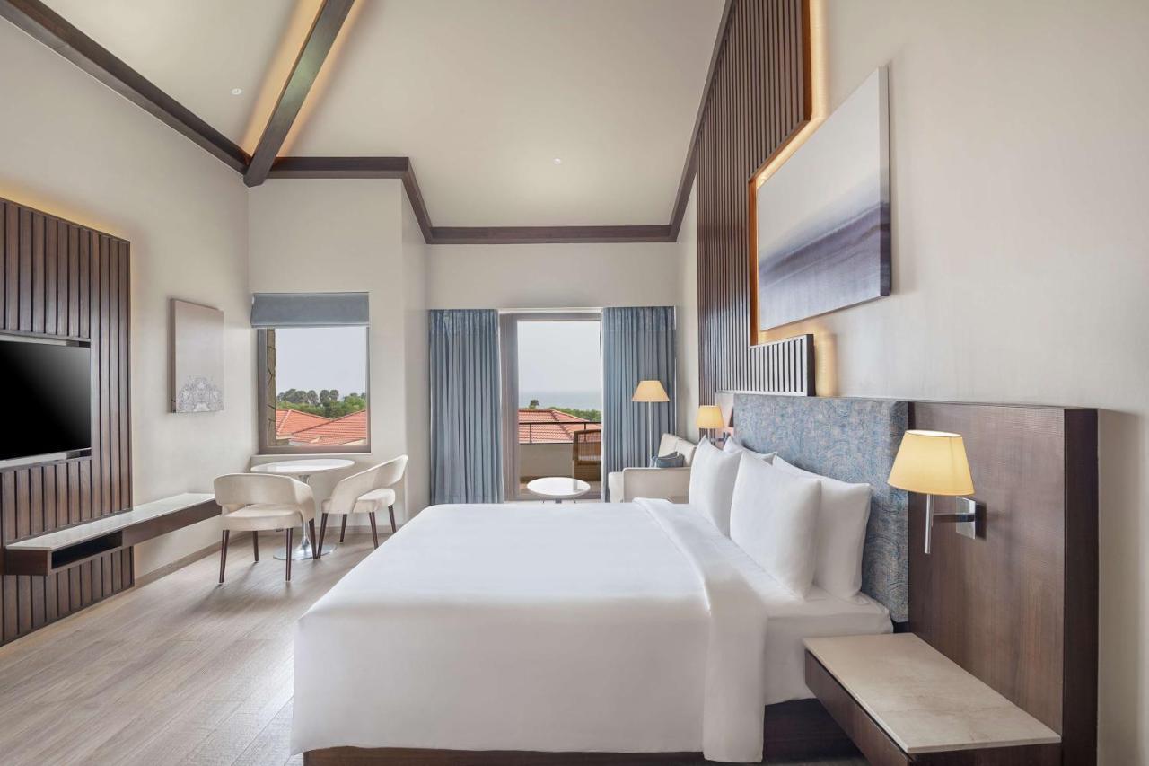 Radisson Blu Resort Visakhapatnam Bagian luar foto