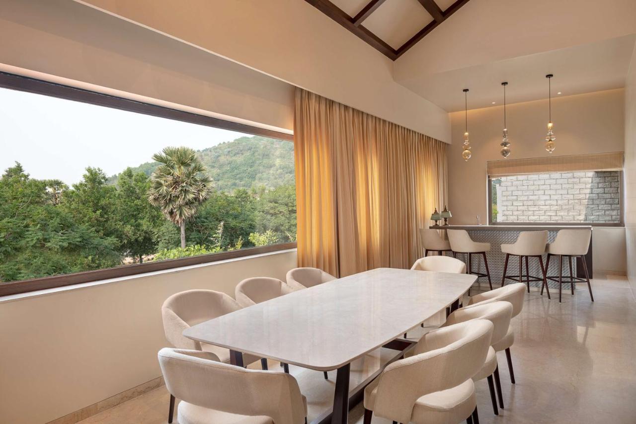 Radisson Blu Resort Visakhapatnam Bagian luar foto