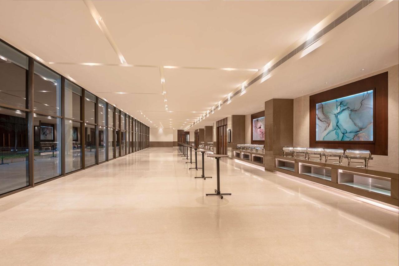Radisson Blu Resort Visakhapatnam Bagian luar foto