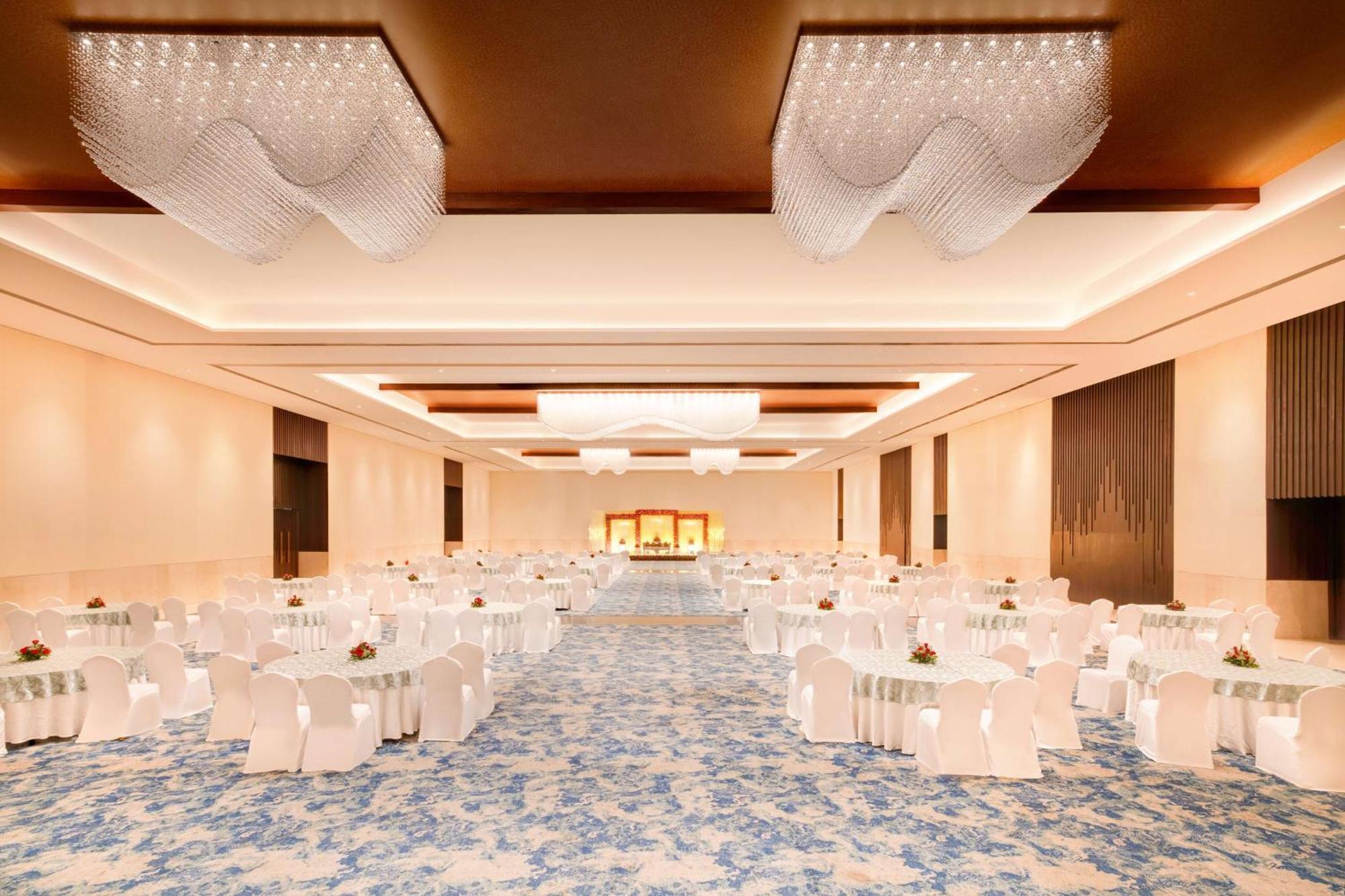 Radisson Blu Resort Visakhapatnam Bagian luar foto